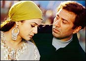 Preity Zinta and Sunny Deol in The Hero