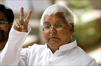 Lalu's RJD continues to occupy office at Rs 333 only in Delhi