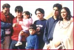 Aamir Khan with wife, kids and unit members
