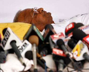 A doctor checks Anna Hazare during his previous anti-corruption fast