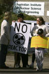 Aussie protestors demand shut down of reactor