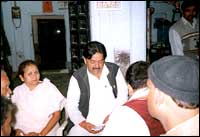 Rajeshpati Tripathi discussing strategy with Congress workers