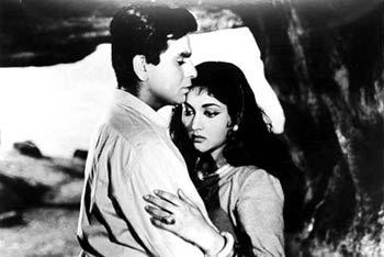Vyjanthimala and Dilip Kumar in Madhumati