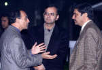 File photo of Arun Shourie with Arun Jaitley and Prabhat Kumar in New Delhi on December 28, 1999. Reuters/ Sunil Malhotra.