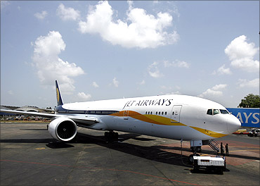 Jet Airways offers 30% off on base fares
