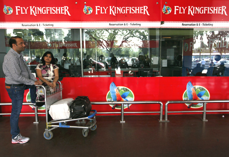 DGCA suspends Kingfisher's license