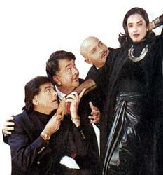 Jeetendra, Radhir Kapoor, Rakesh Roshan and Rekha in Mother