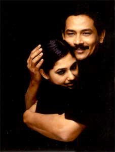 Rinke Khanna and Atul Kulkarni star in Mango Souffle 