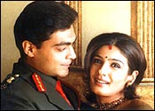 Aly Khan and Raveena Tandon in Stumped
