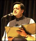 Shashi Tharoor reading out an excerpt