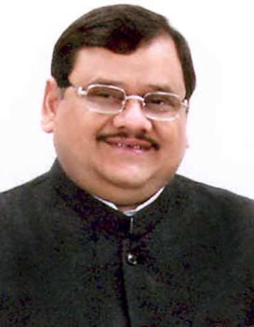 Dr Akhilesh Das Gupta