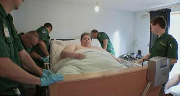 In PHOTOS: At 368 kg, Briton is world's 'fattest man'